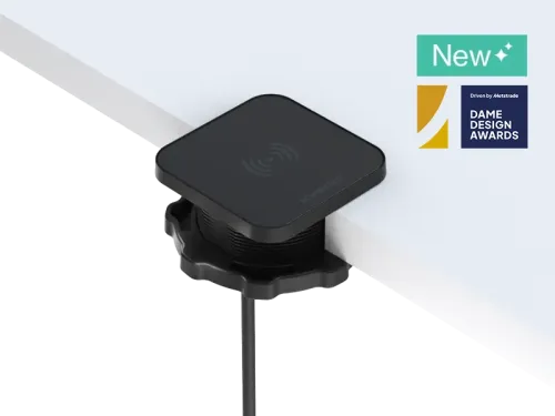 Scanstrut Ultra 15W Qi2 wireless charger SC-CW-14G, black magnetic puck clamped to an edge, Dame Design Awards badge