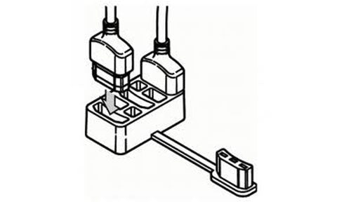 Raymarine D244 3 way SeaTalk 1 junction block, line drawing of a three-socket block with two cables and a plug