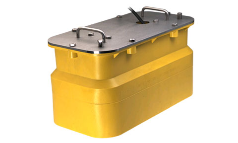 Raymarine E66076 R199 2 kW 50-200 kHz adjustable in-hull angle transducer, yellow case with a steel lid and handles