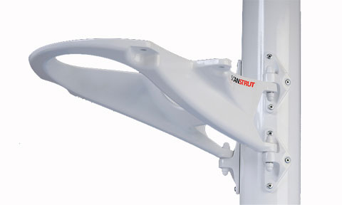 Raymarine A80382 SC20 mast mount bracket for Quantum radome scanner, white arm clamped to a mast